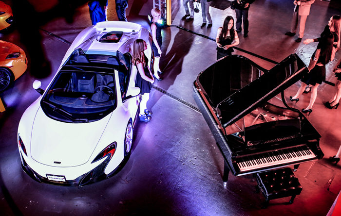 气质高雅的施坦威; 动力强劲的McLaren