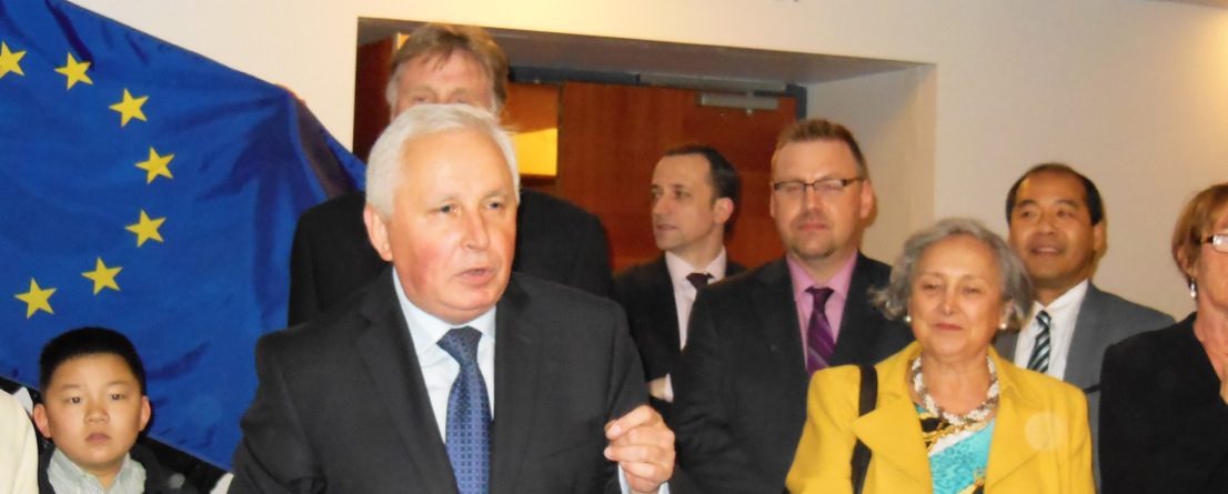 施坦威Arabesque助力波兰领馆纪念加入欧盟十周年肖邦音乐会。